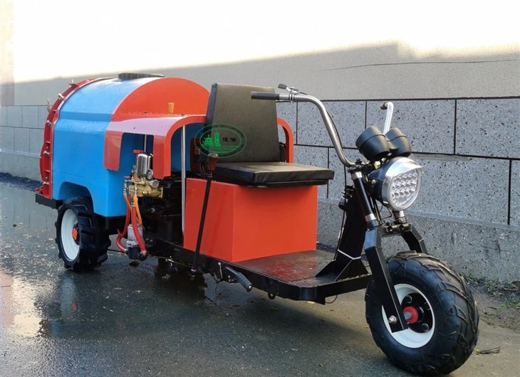 300L Boom Sprayer With 195 Diesel Engine And Blue Tank high quality